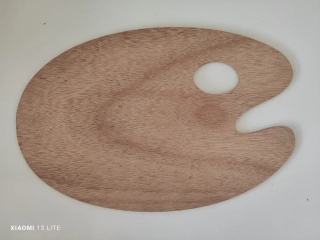 Paleta na miešanie farieb drevená
